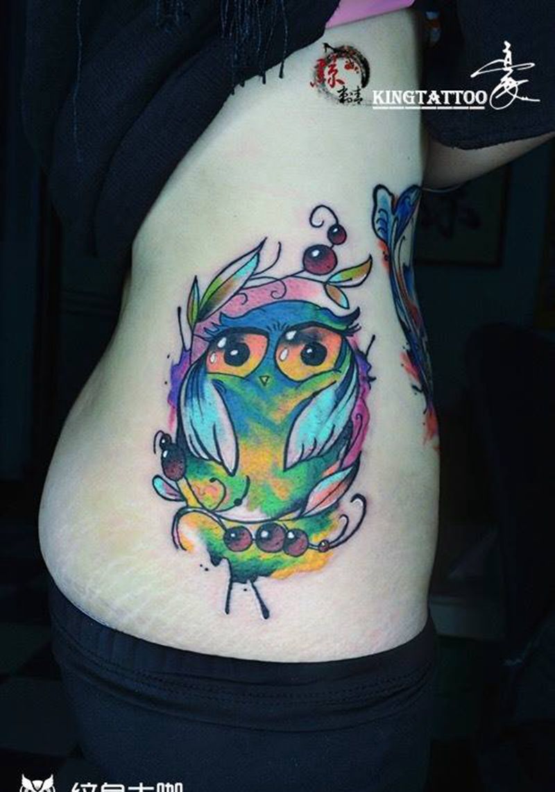 水彩猫头鹰纹身图片
