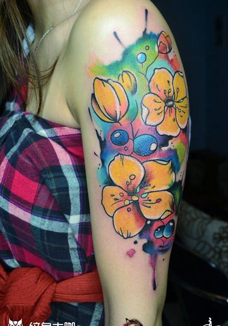 水彩花纹身图片