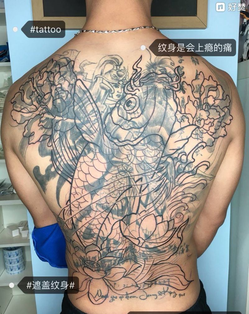 第七次的变化：#遮盖满背##满背鲤鱼#纹身图片