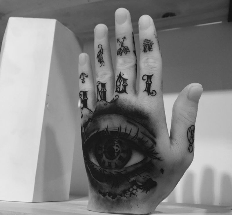 硅胶手练习纹身图片