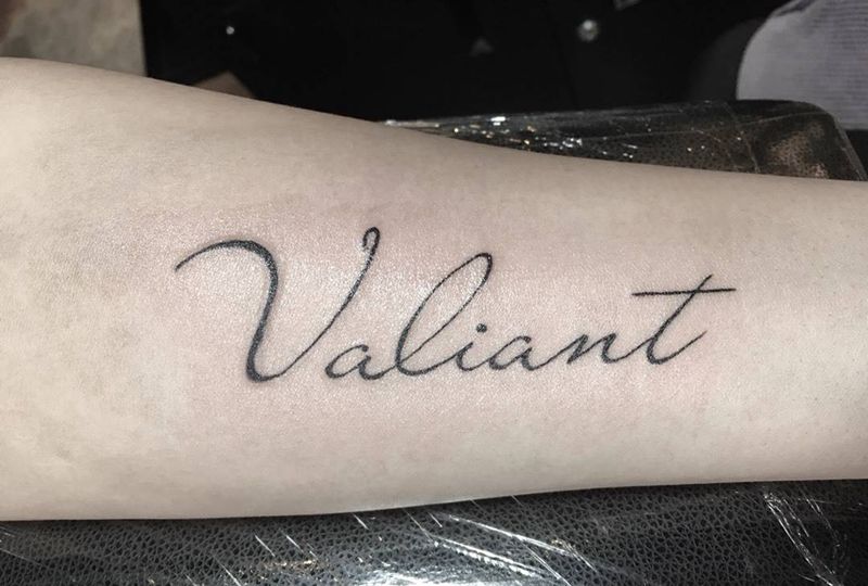 today纹身图片_腿部手臂花体字几何鸟兔子英文纹身图案