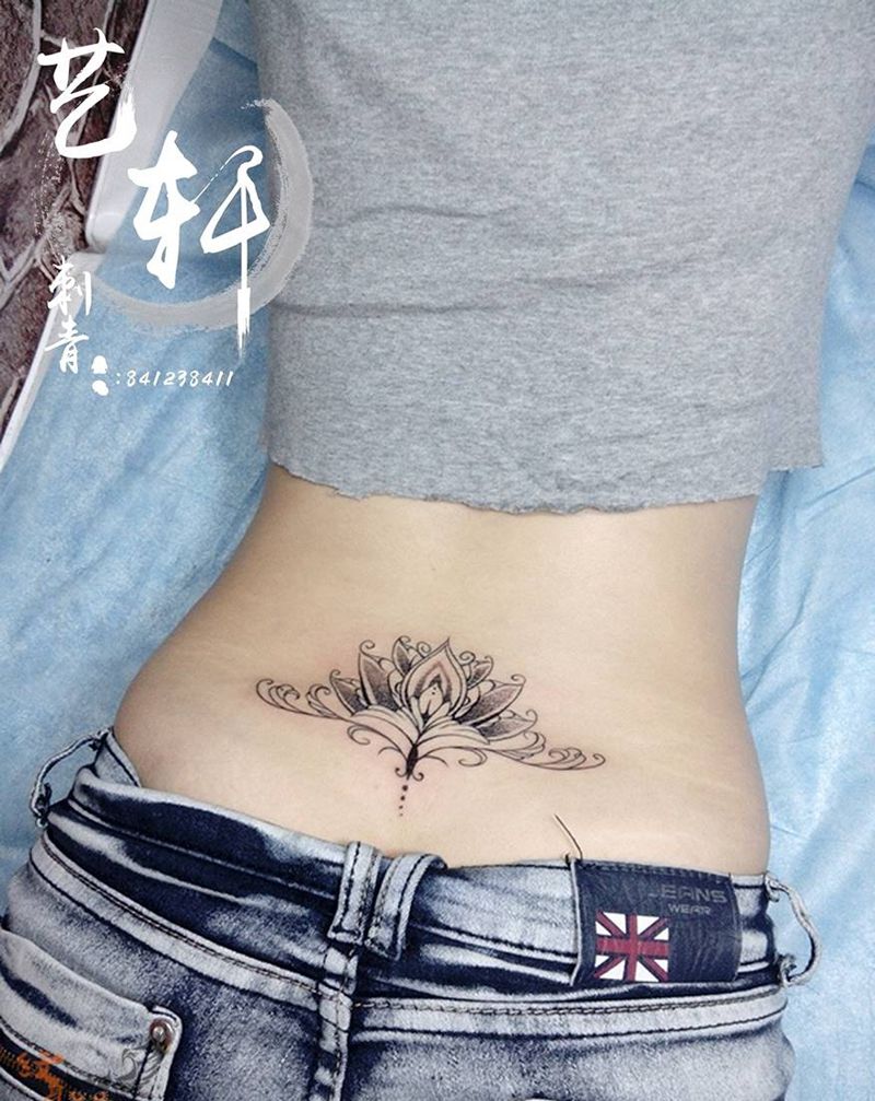 点刺小清新作品纹身图片_清新腰部图腾纹身图案