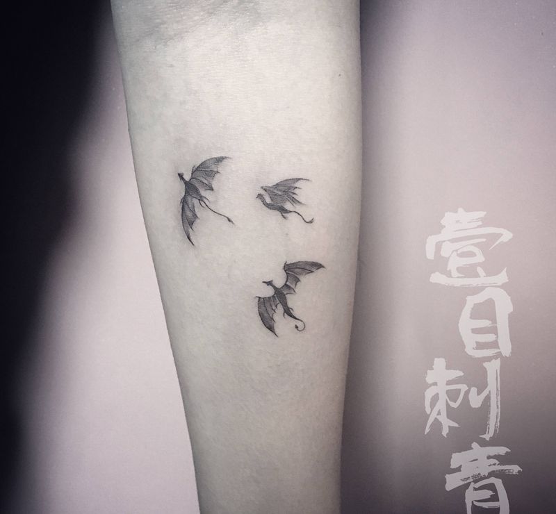 龙纹身图片_手臂纹身图案