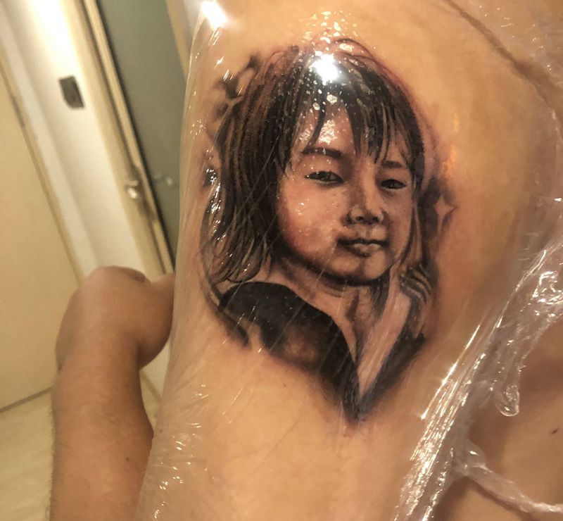 写实小图纹身图片_手臂欧美写实写实人物纹身图案