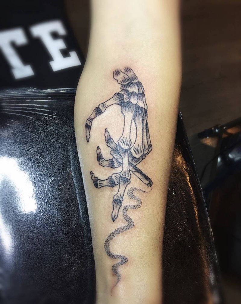 烟纹身图片_成品手臂欧美鬼神静物几何图腾纹身图案