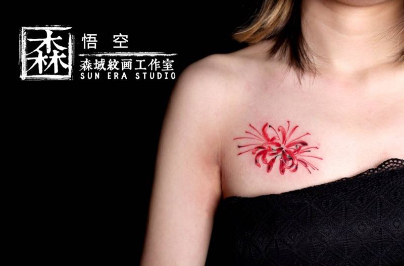 彼岸花纹身图片