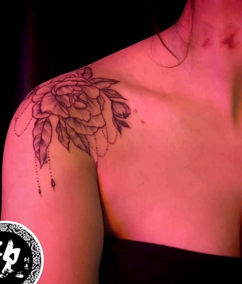 素花纹身图片_肩部纹身图案