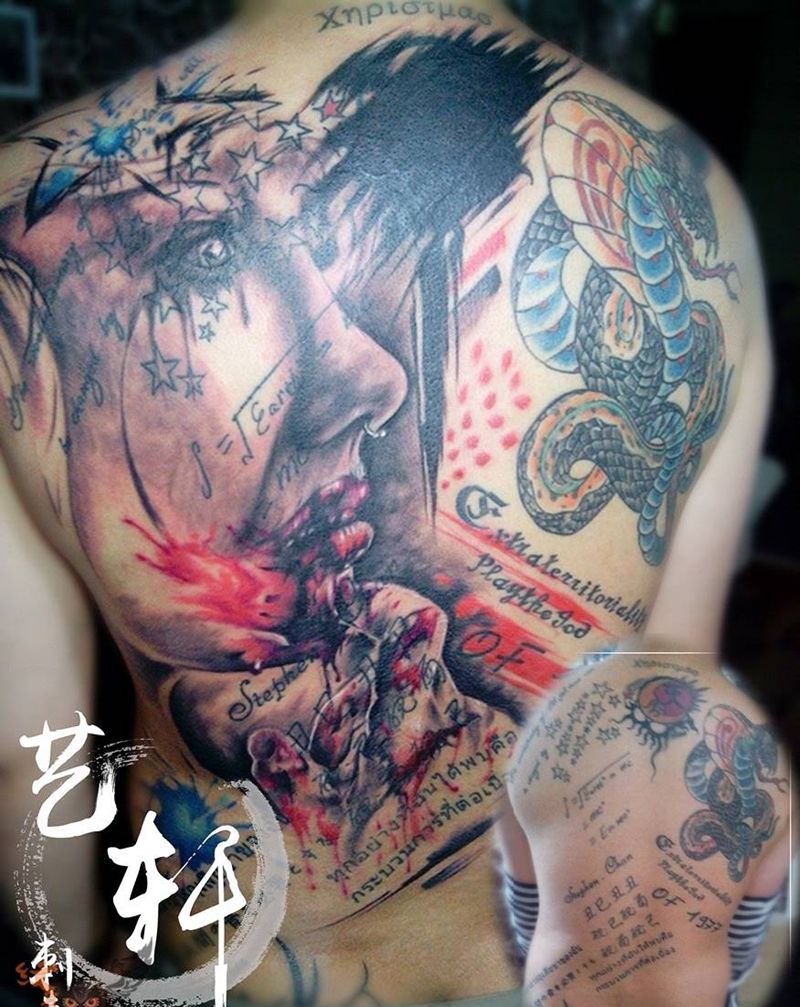 涂鸦修改加背景纹身图片_欧美背部人物纹身图案