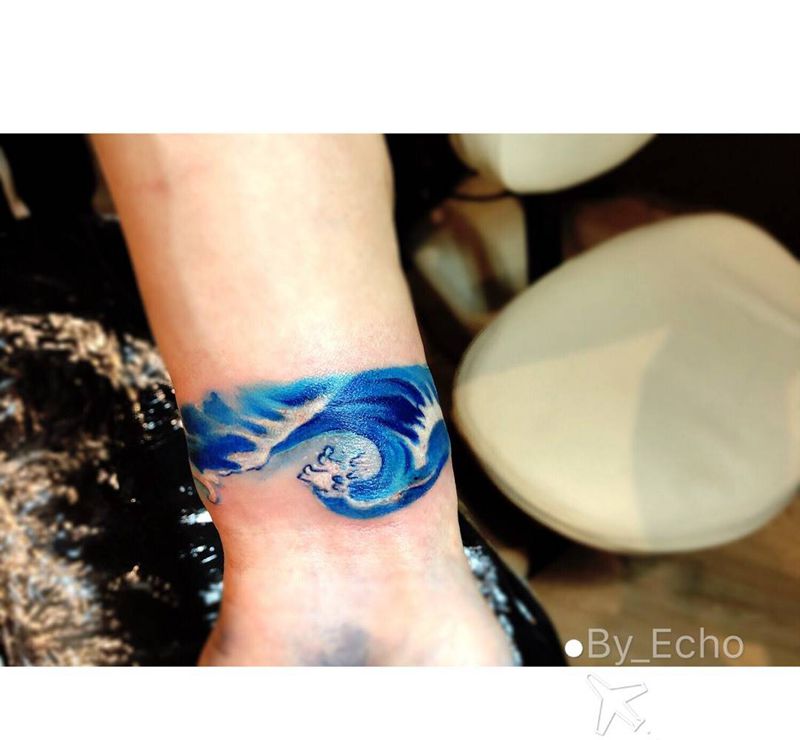 浪手环纹身图片_成品手臂手部传统清新写实习俗静物图腾原创纹身图案