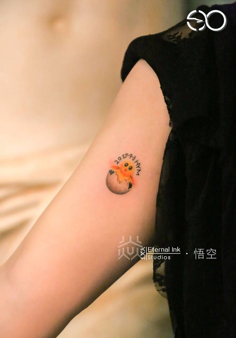 破壳而出纹身图片