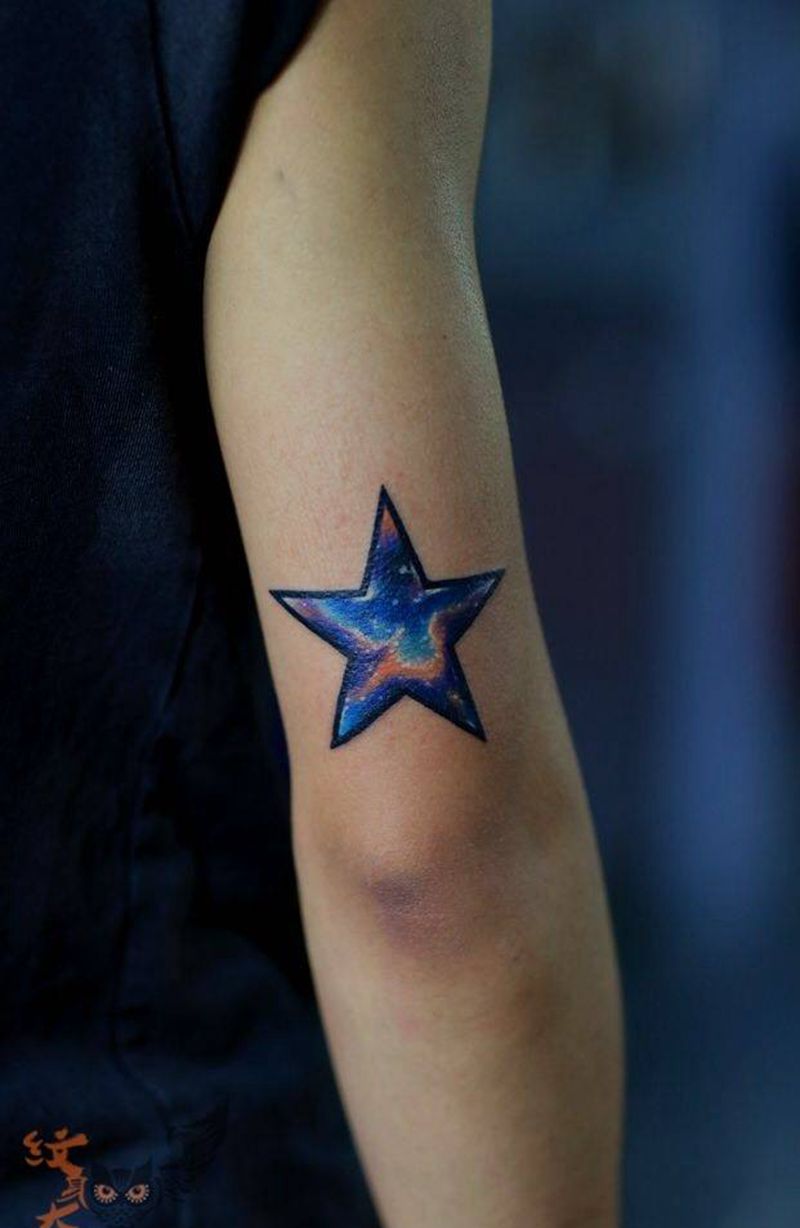 五角星空纹身图片_深圳纹身图案