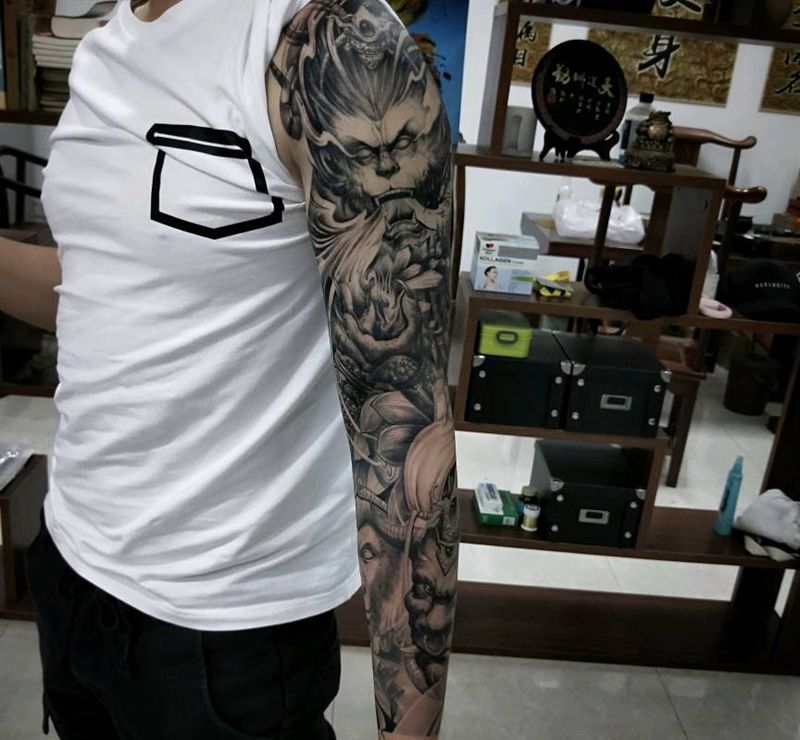 悟空纹身图片_手臂欧美写实新传统纹身图案