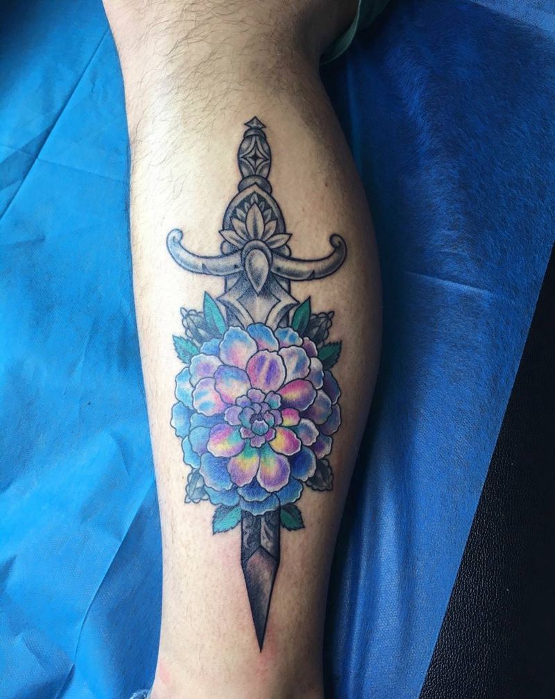 花与剑纹身图片_成品腿部欧美清新几何植物静物纹身图案