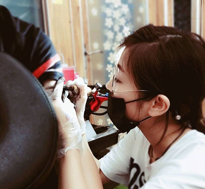 原创麋鹿纹身图片_手臂传统习俗清新写实国画动物原创成品纹身图案