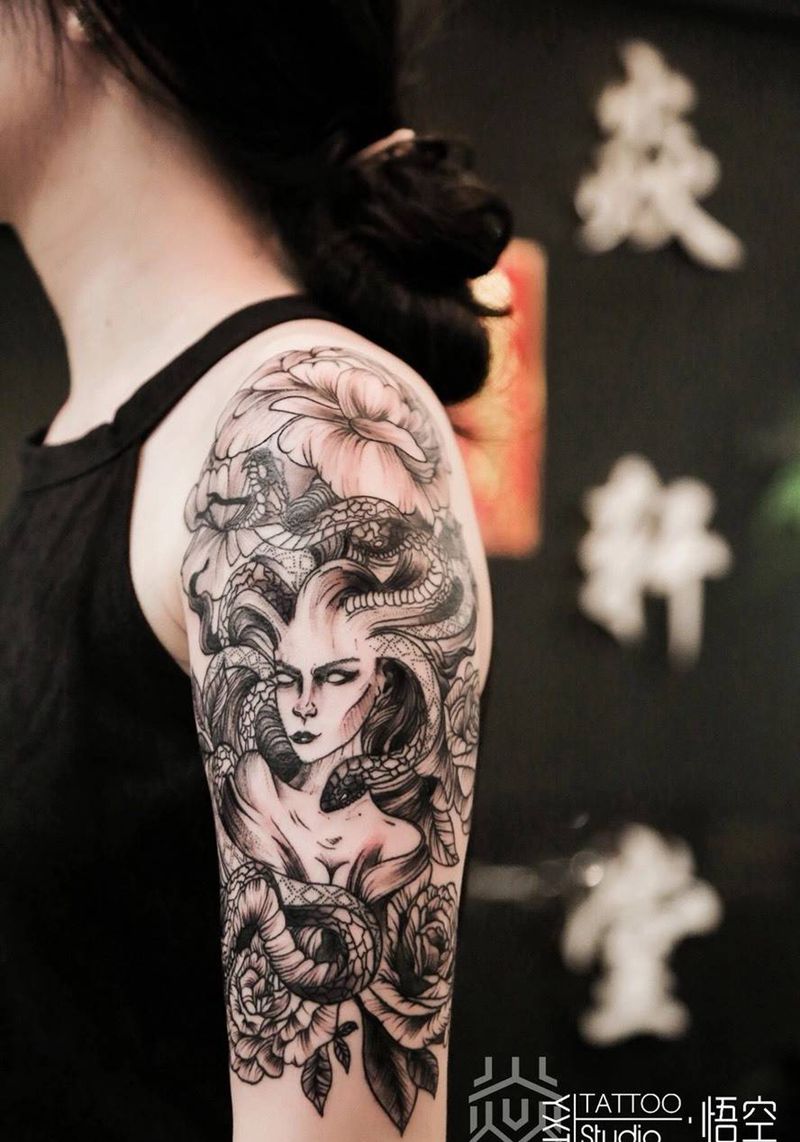 美杜莎纹身图片