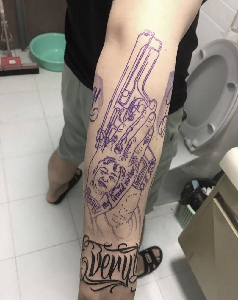 西岸风 家庭至上纹身图片