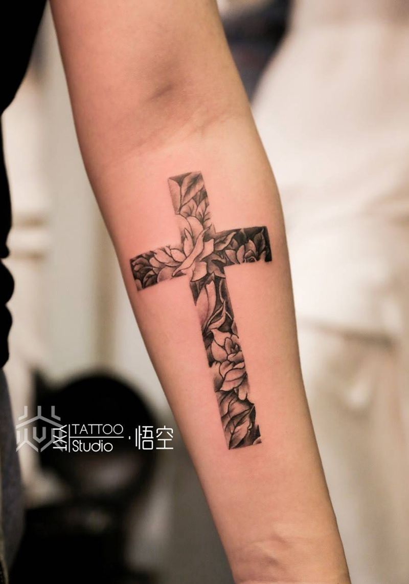 十字架花❀纹身图片