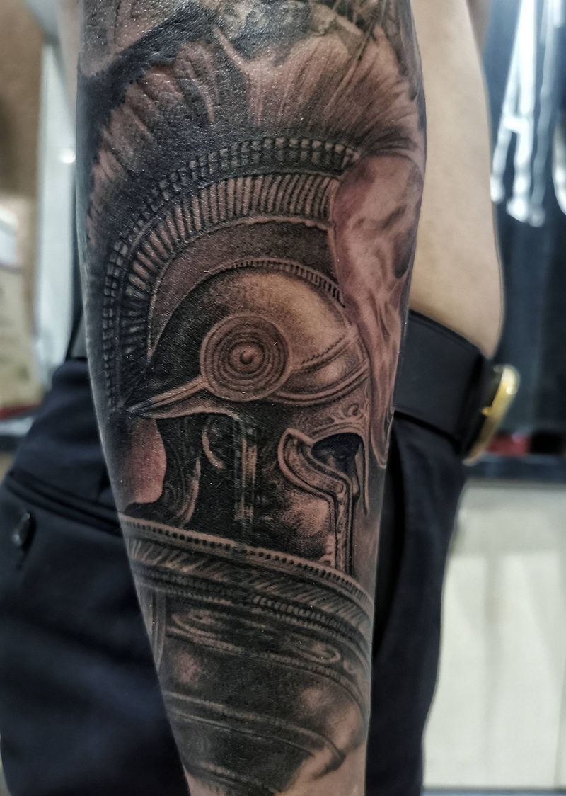 盔甲武士（遮盖）纹身图片_手臂欧美写实纹身图案