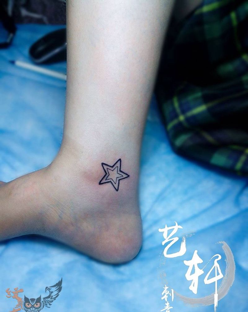 星星作品纹身图片_清新脚部纹身图案