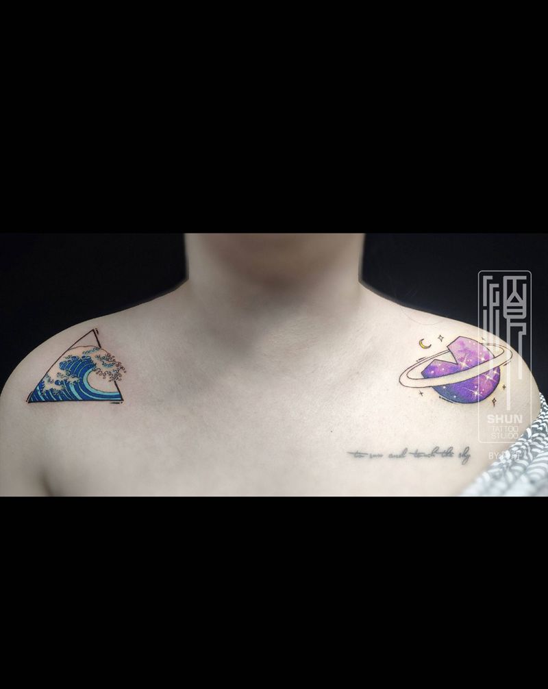 星辰大海纹身图片_肩部几何纹身图案