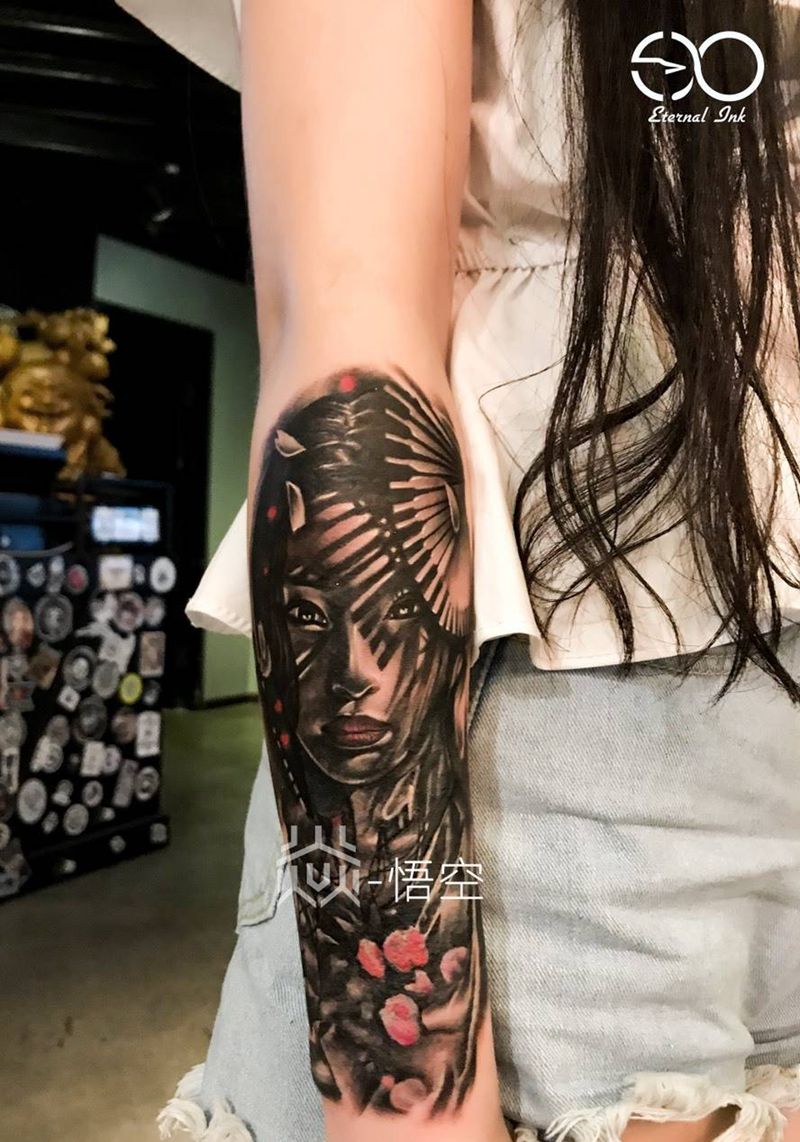 旧图遮盖,小臂肖像纹身图片_肖像成品手臂纹身图案