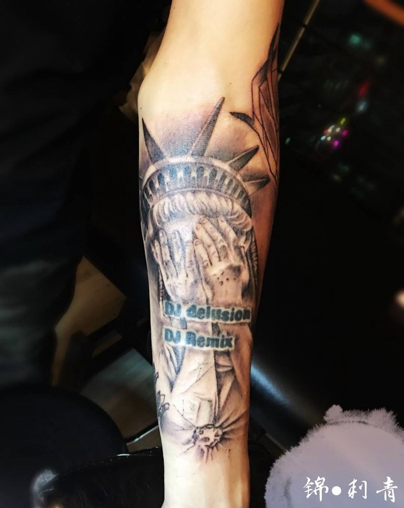 女神纹身图片_成品手臂欧美人物纹身图案