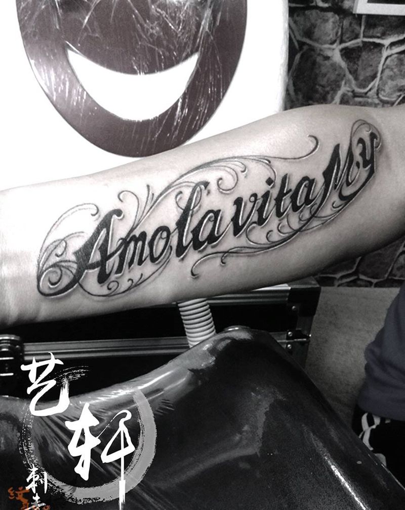 英文作品纹身图片_清新手部字符原创纹身图案