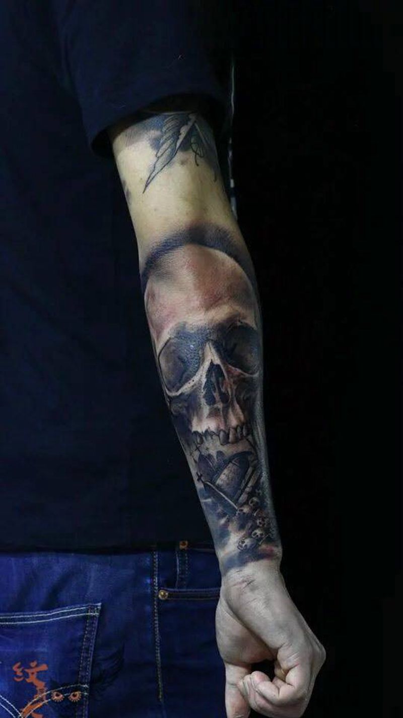 骷髅纹身图片_深圳纹身图案
