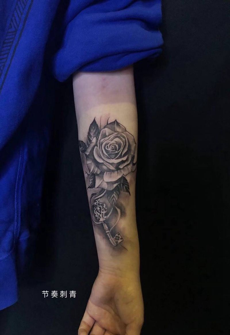 玫瑰纹身图片