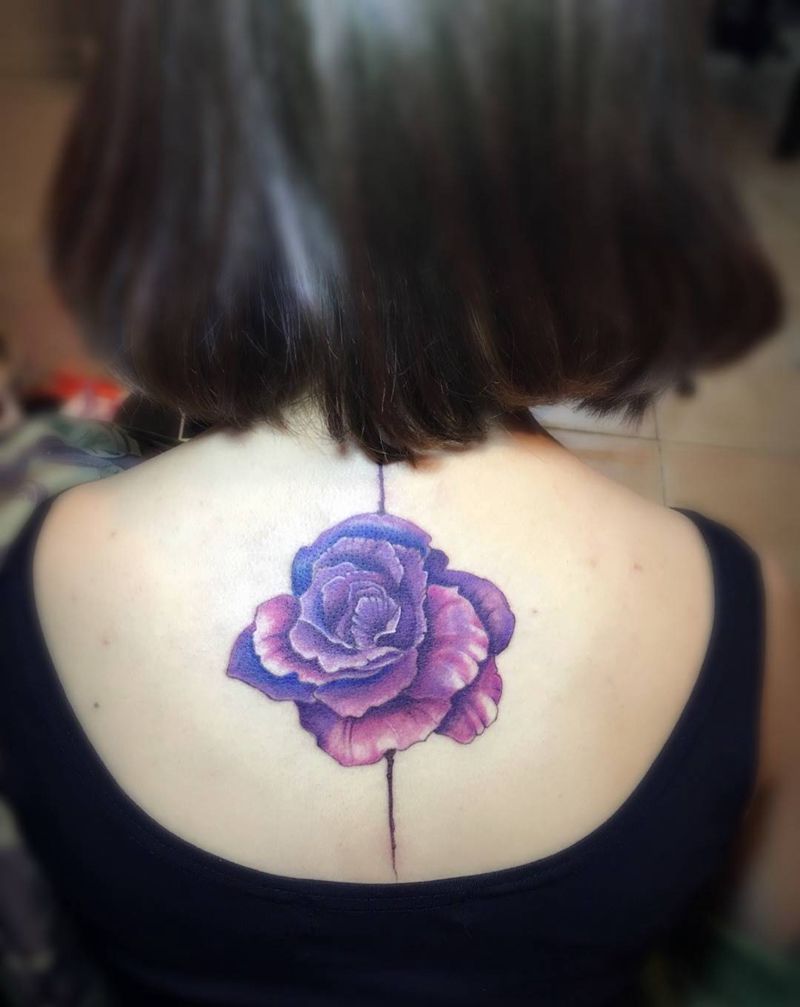 花纹身图片_成品背部清新植物纹身图案