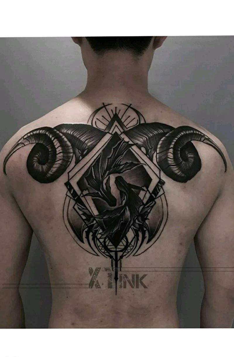 羊头骨 阴阳鱼纹身图片