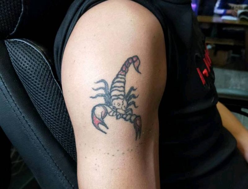 牡丹花遮盖旧图纹身图片_手臂手部新传统纹身图案