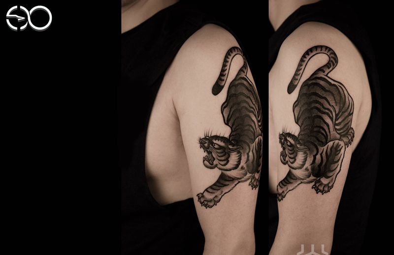 虎Tiger纹身图片_手部手臂Old School虎纹身图案