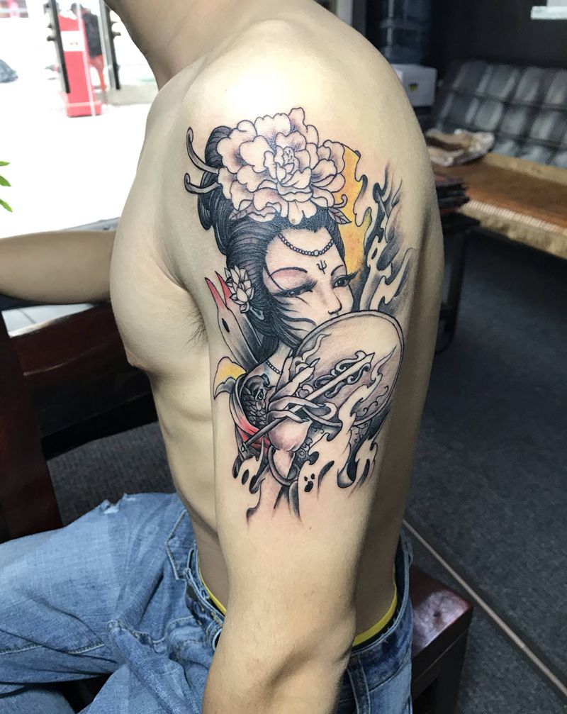 男士手臂艺妓纹身图片_手臂新传统纹身图案