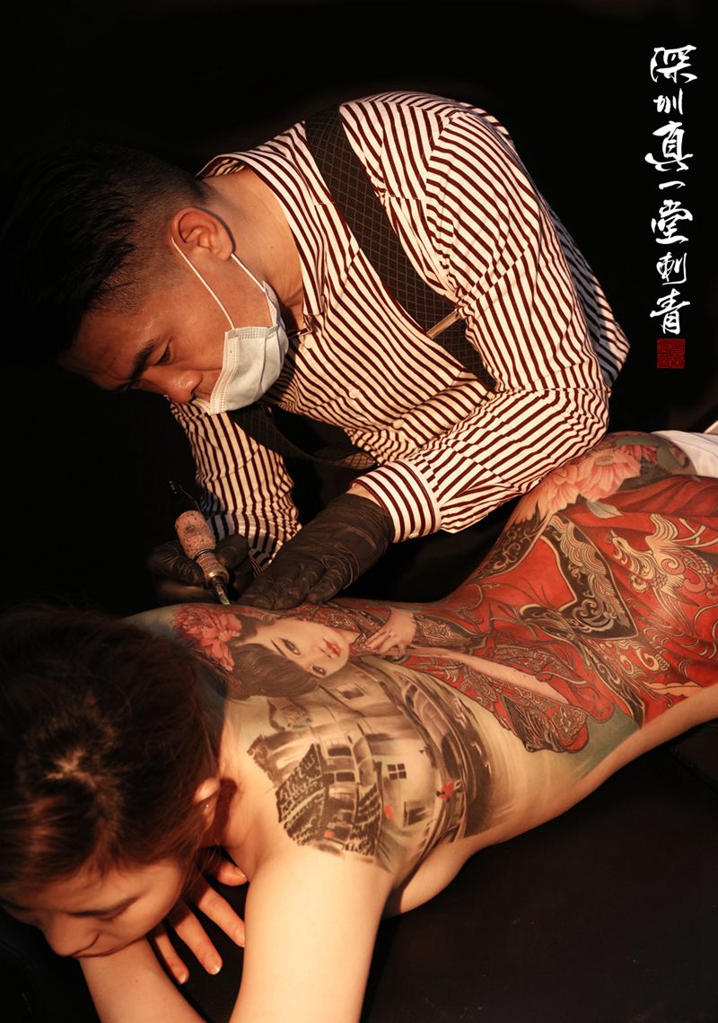 国风纹身图片_背部纹身图案