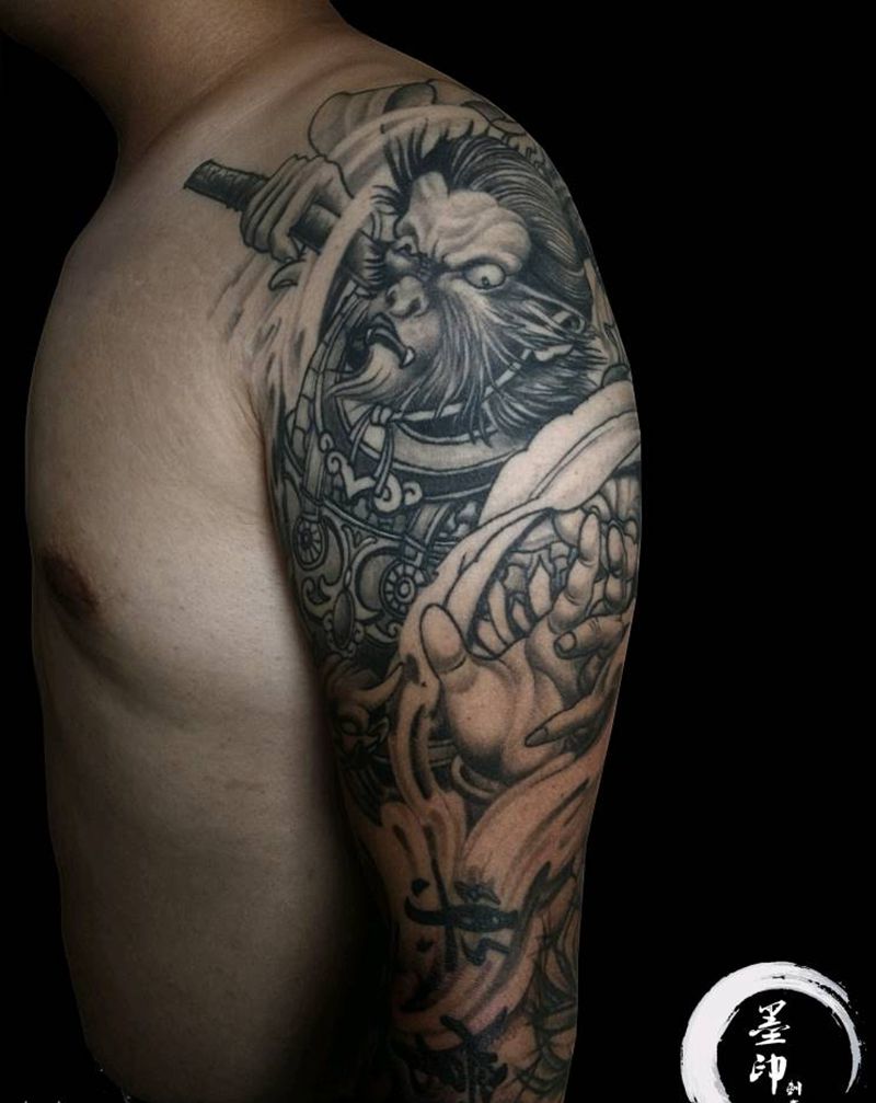 孙悟空纹身图片_肩部手臂新传统齐天大圣孙悟空斗战神佛纹身图案