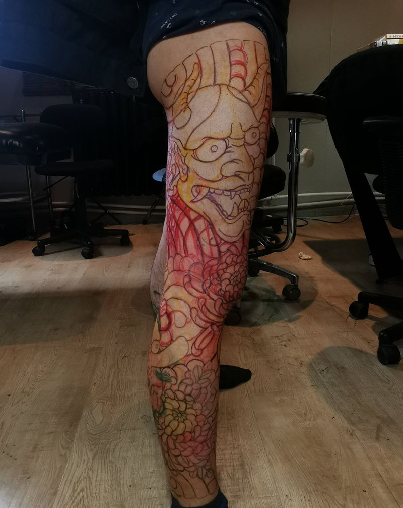 手绘花腿纹身图片_腿部老传统花腿纹身图案