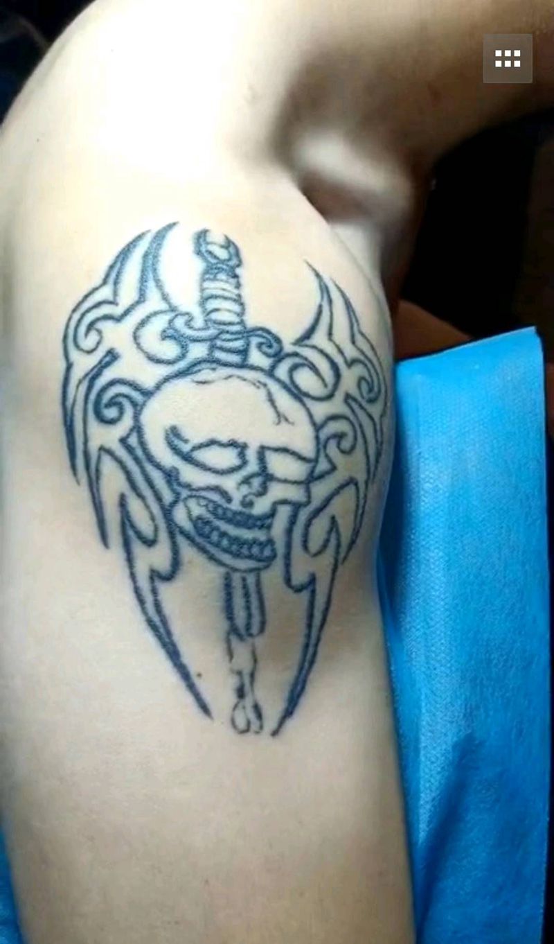 修改旧图纹身图片_手臂纹身图案