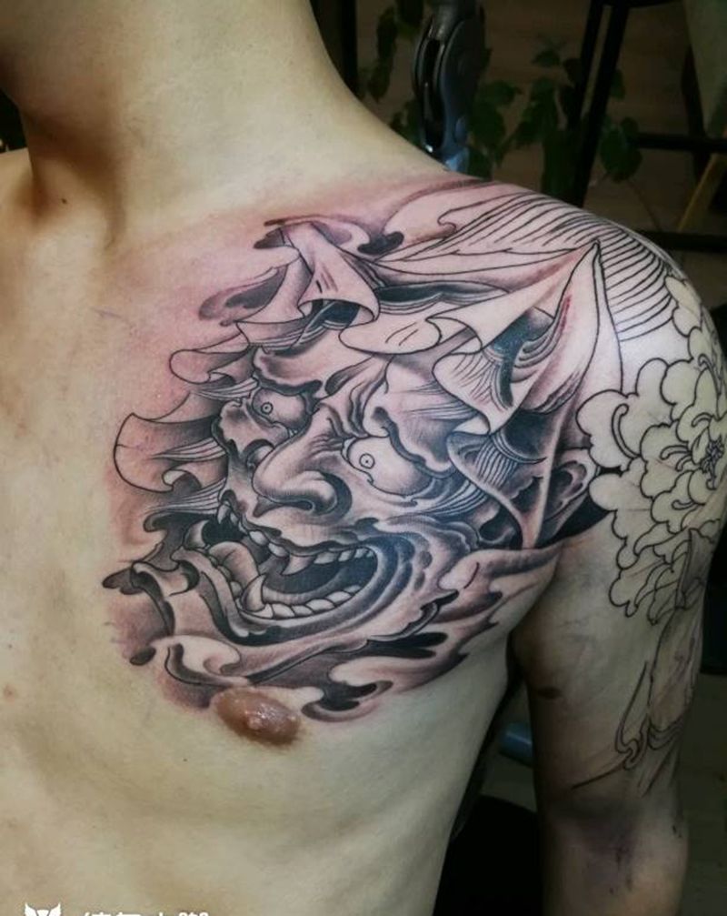 半甲 进度40%纹身图片