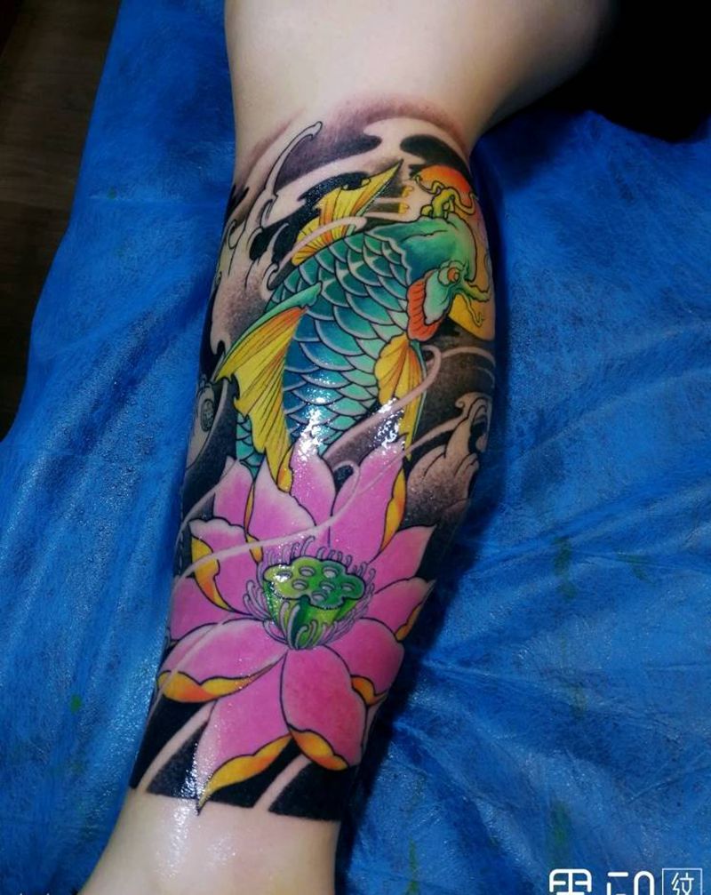 包腿纹身图片_腿部脚部新传统老传统包小腿鲤鱼招财猫纹身图案