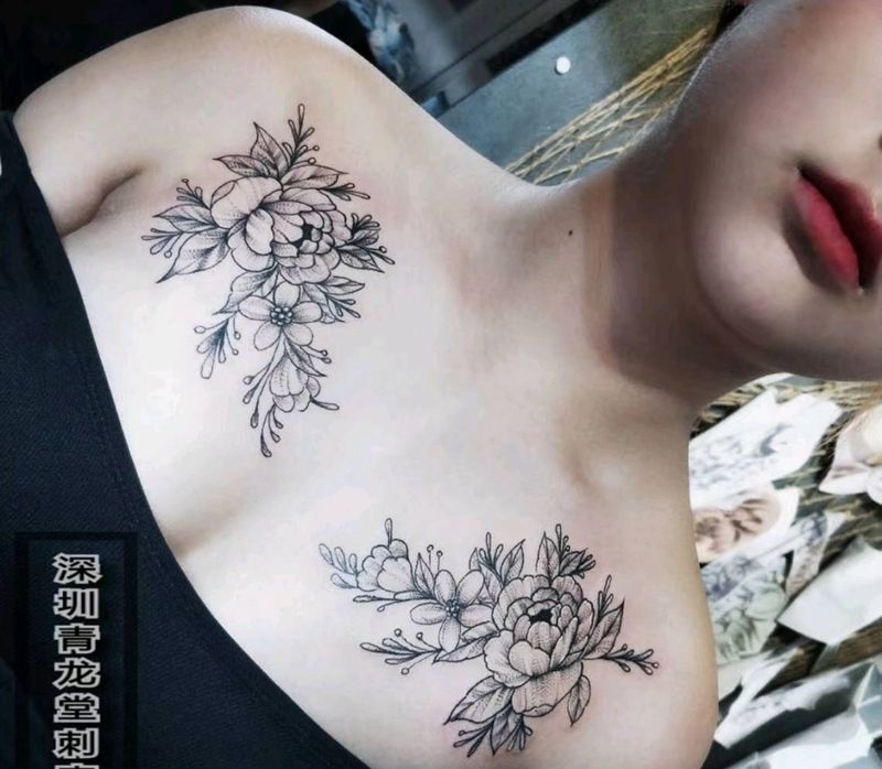 素花纹身图片_胸部颈部点刺纹身图案