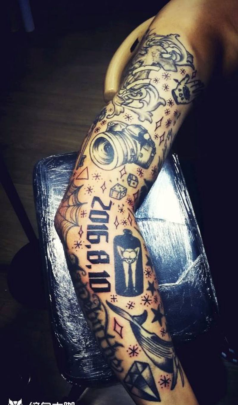 不一样的花臂纹身图片