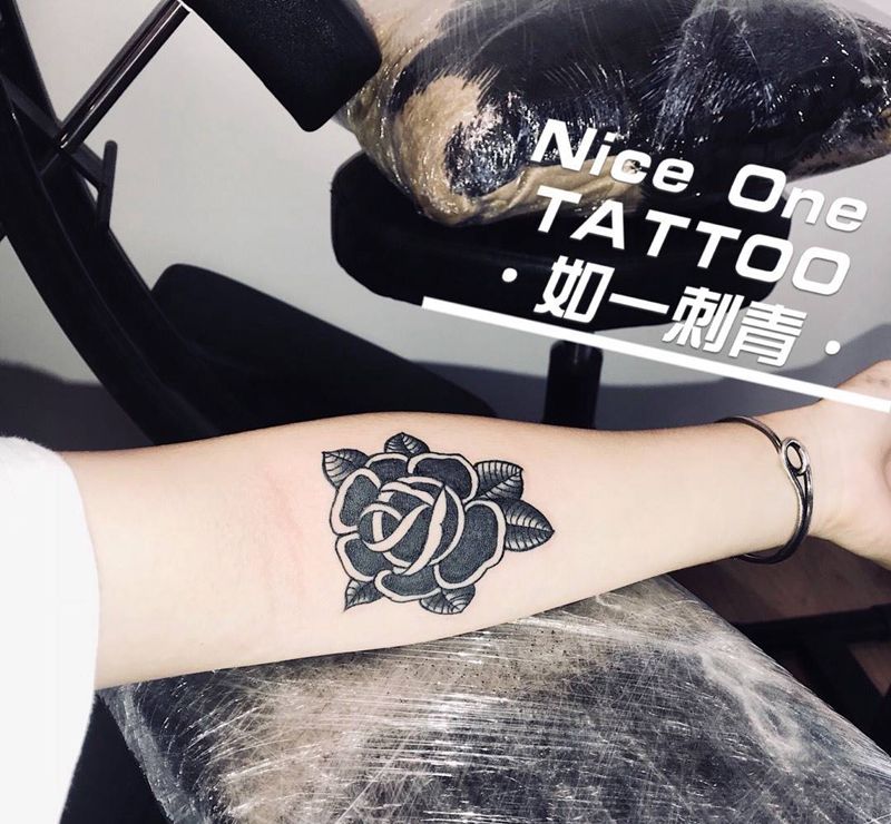 old school纹身图片_手臂Old School纹身图案