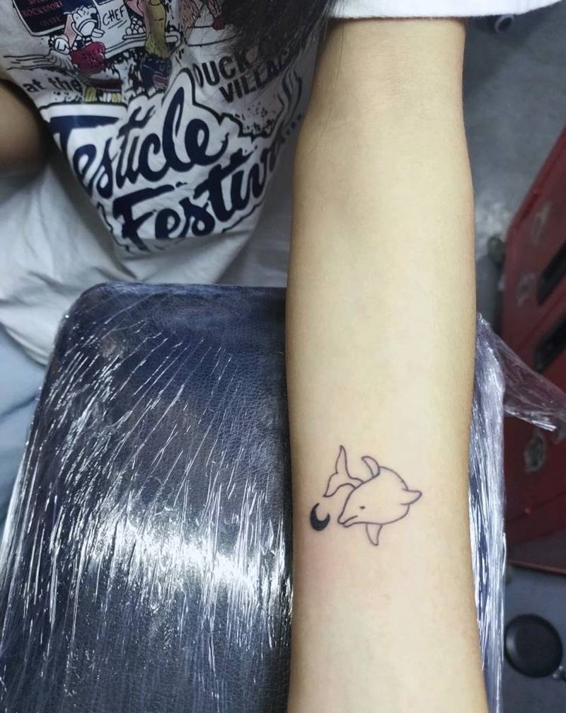 小图纹身图片_手部新传统纹身图案