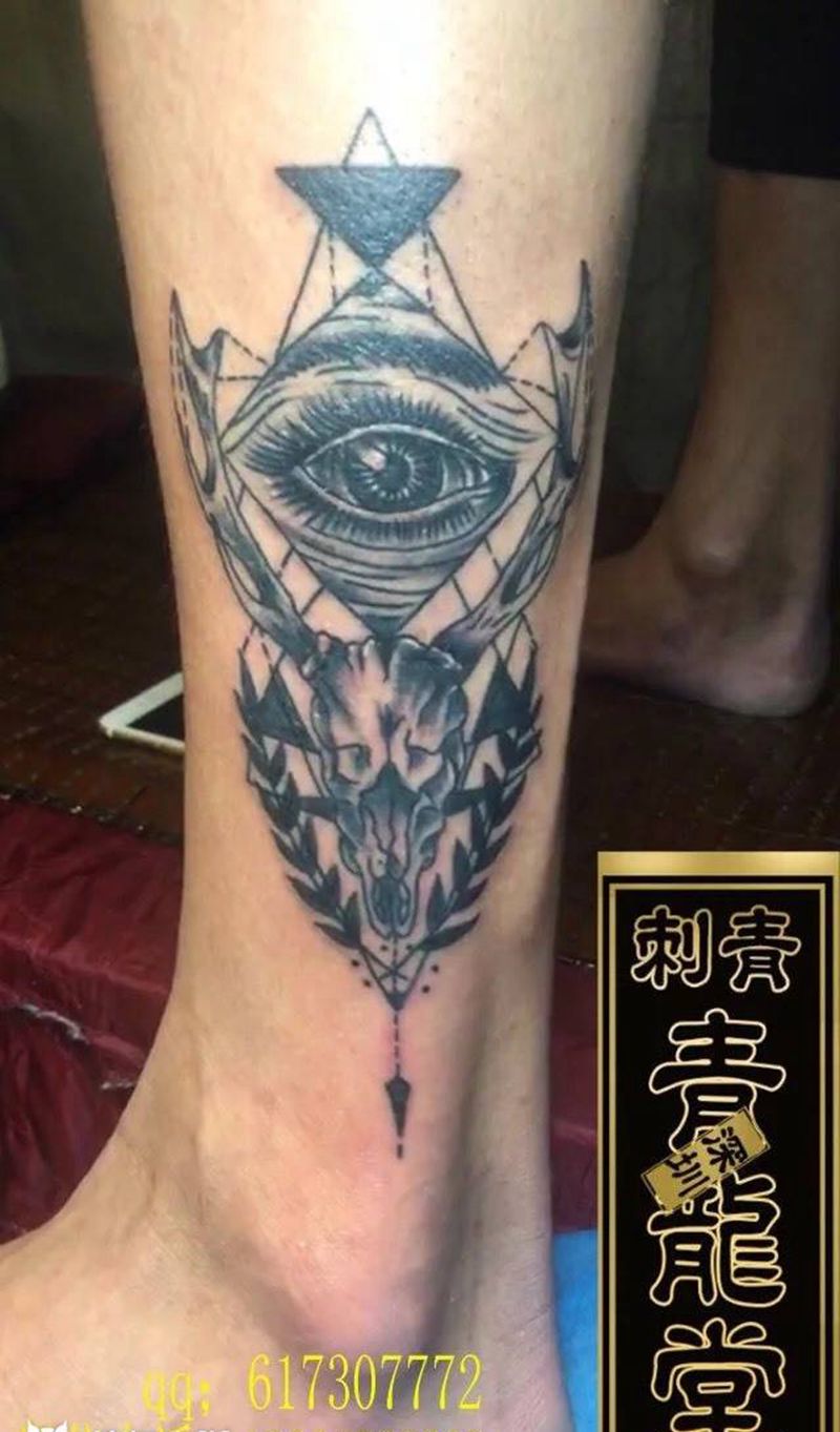 小腿纹身图片