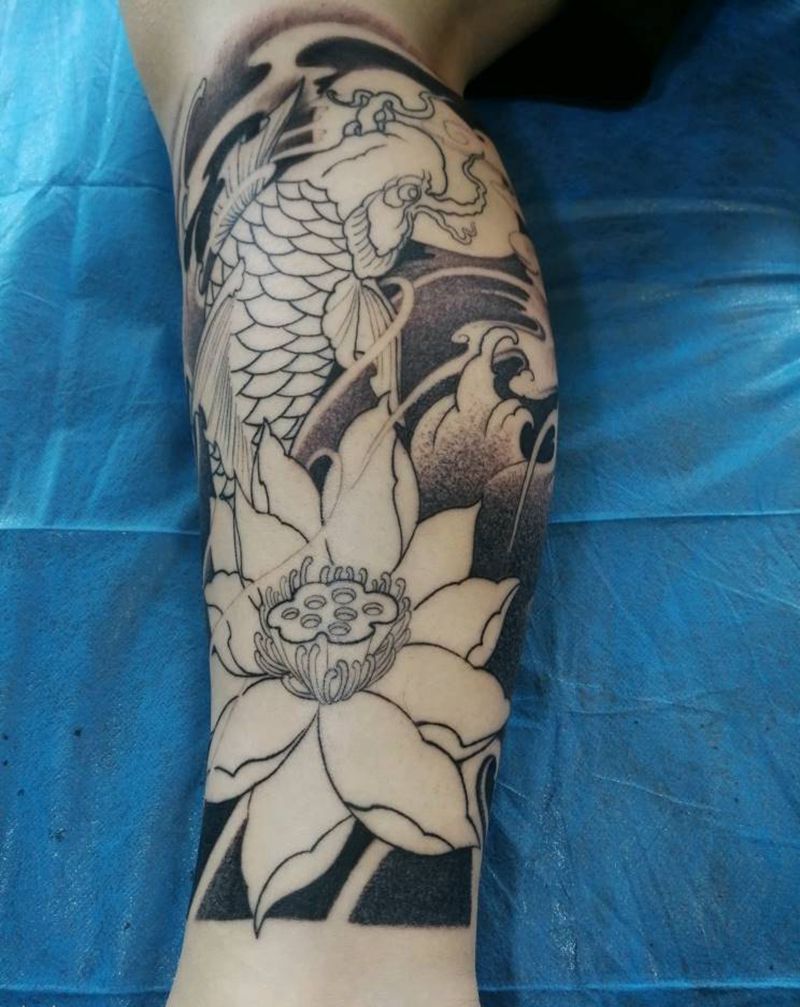 包腿 未完成纹身图片_腿部脚部新传统老传统鲤鱼招财猫包腿纹身图案