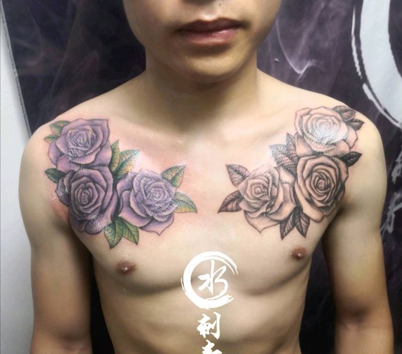 骚气的胸花纹身图片_肩部胸部欧美写实纹身图案