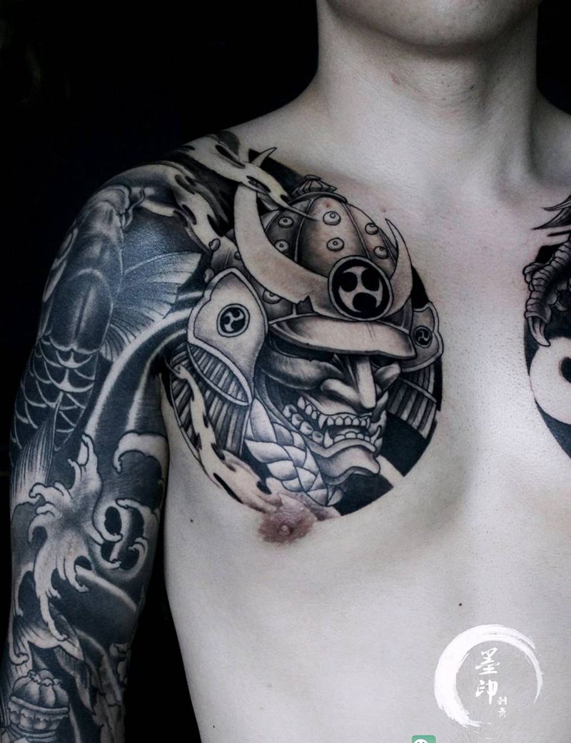 武士纹身图片_胸部肩部新传统武士胸甲半甲纹身图案