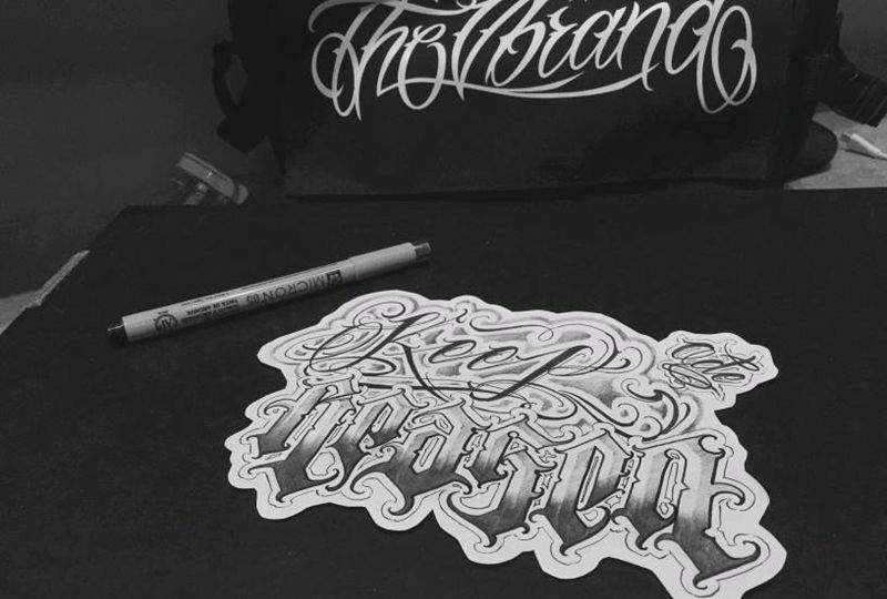 KR纹身图片_花体字纹身图案