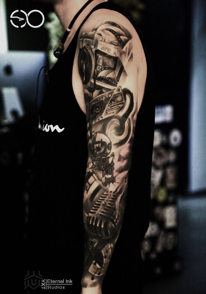 花臂纹身图片_手臂欧美写实纹身图案